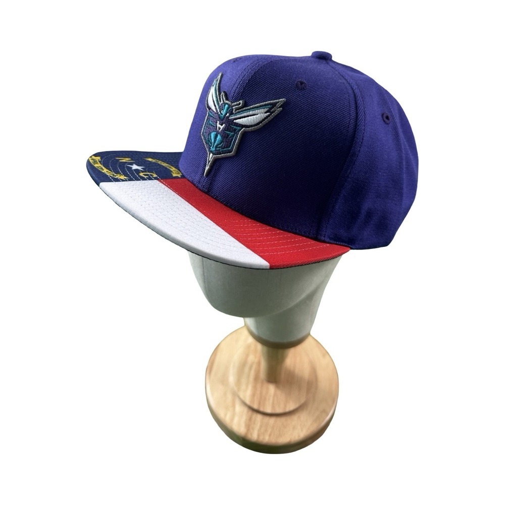Mitchell & Ness Wool Blend Charlotte Hornets Mens Snapback Hat Flag NWT